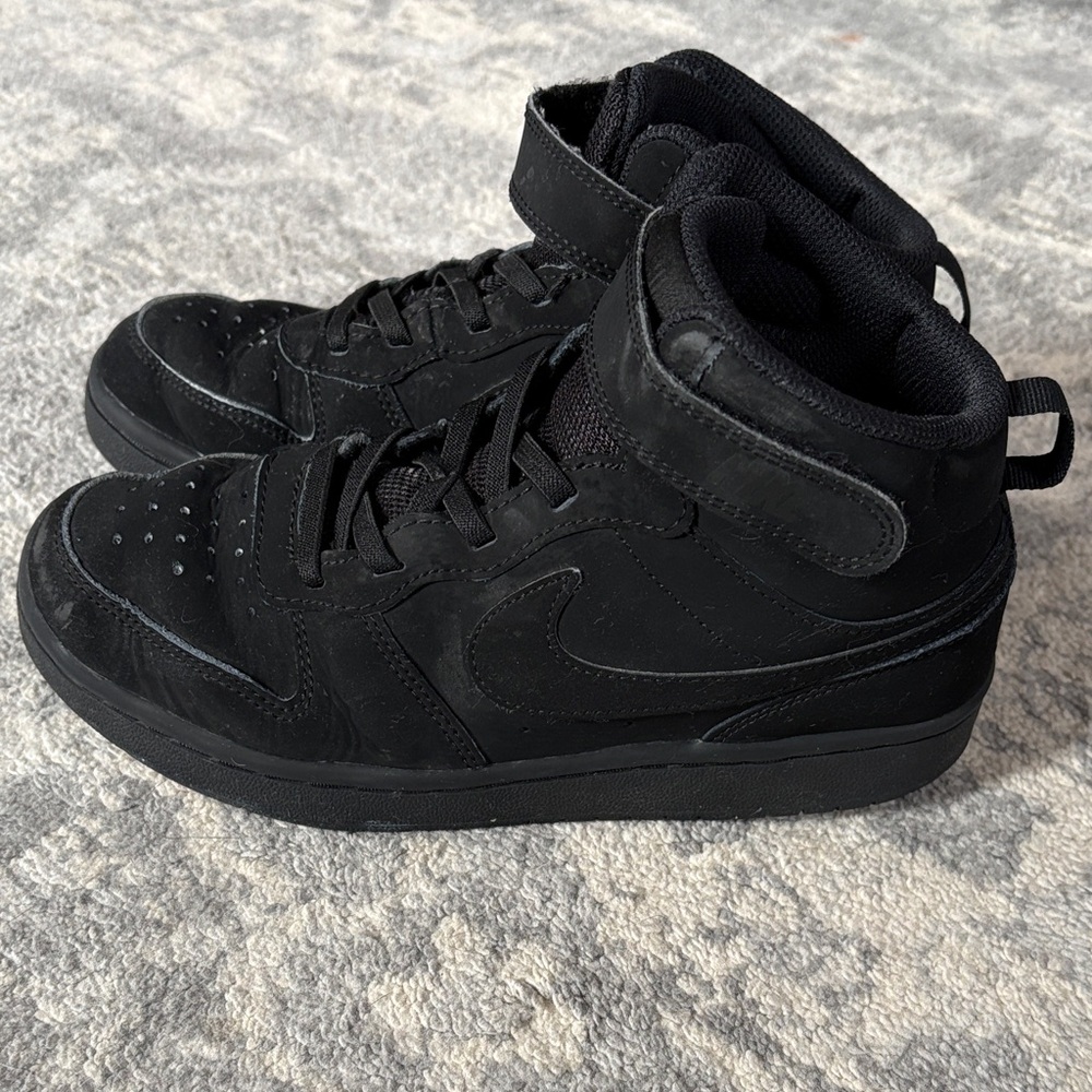 Nike Black Kids High-Top Sneakers